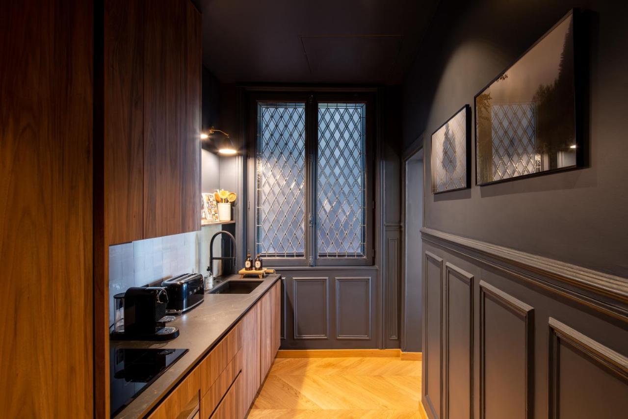 Joro Living Apartman Párizs Szoba fotó