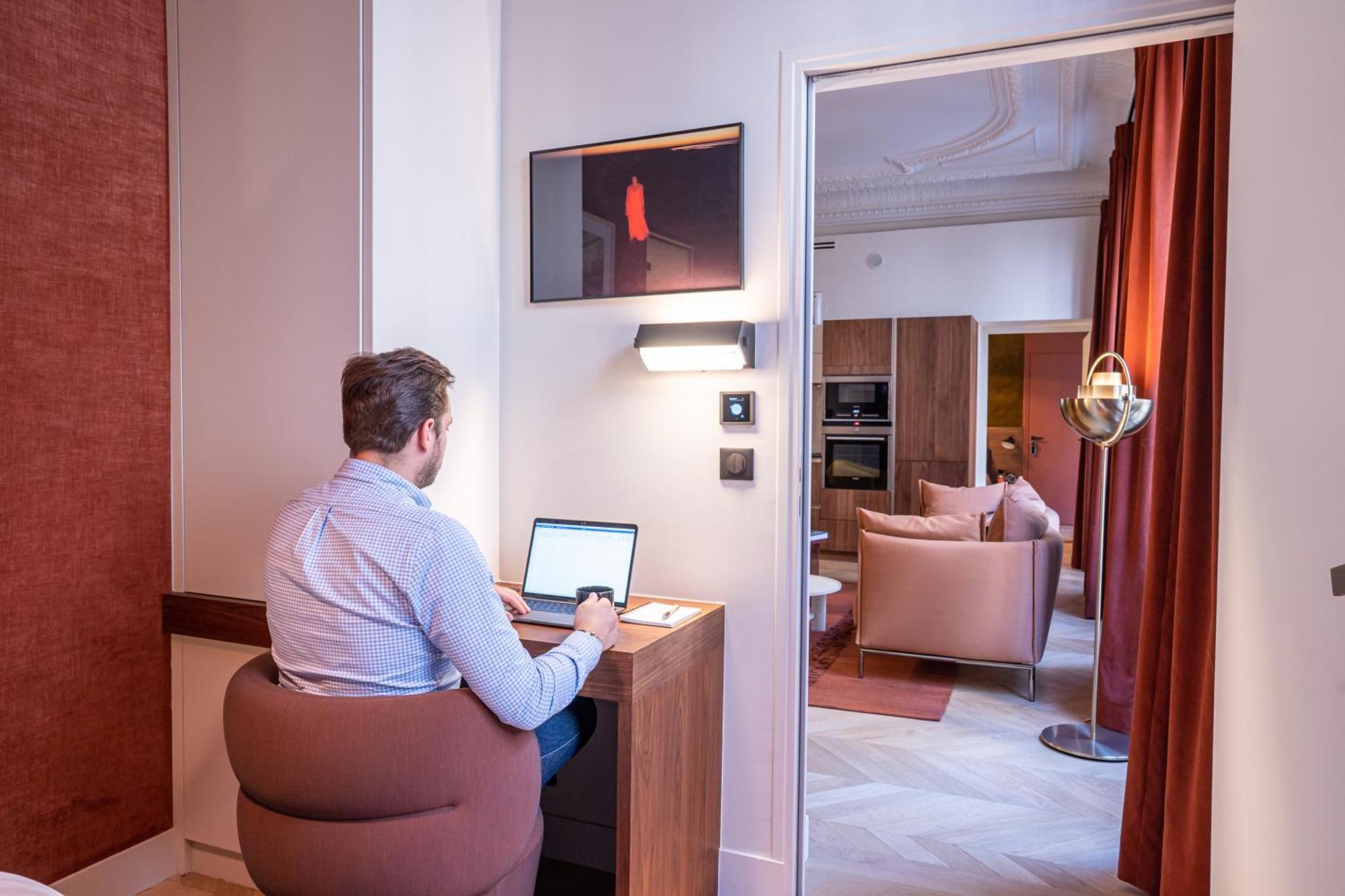 Joro Living Apartman Párizs Szoba fotó